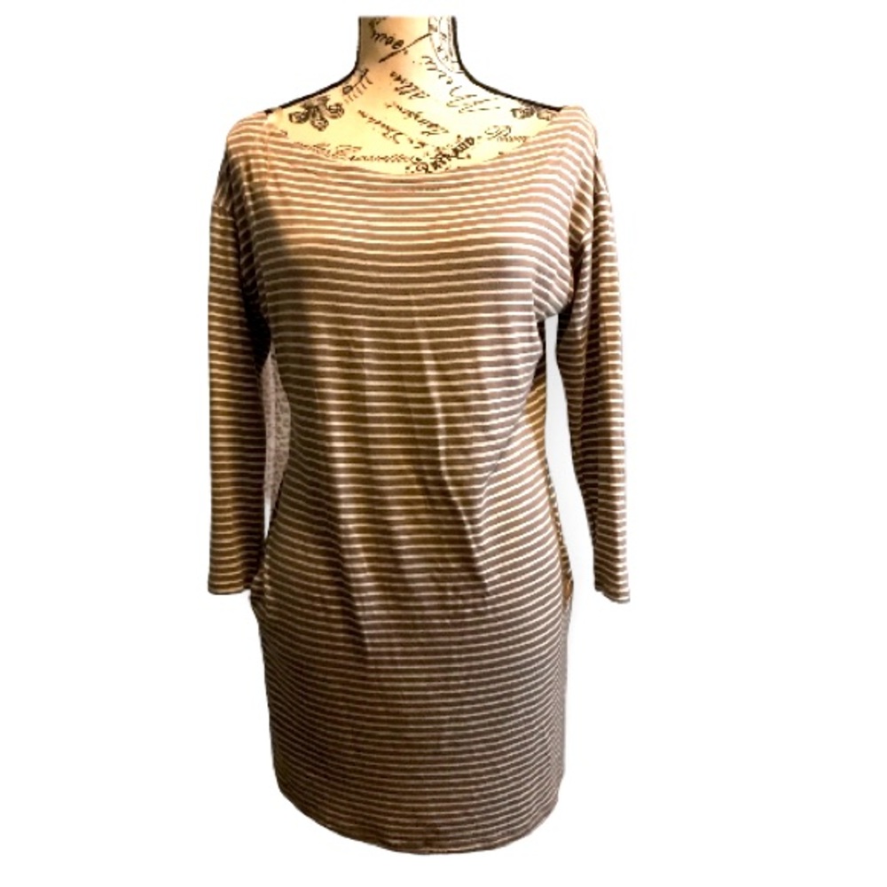 Lani California 3/4 Sleeve Scoop Neck Tunic with Pockets / Size Small / Tan